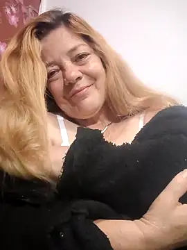 karlaanqui1's Webcam Show