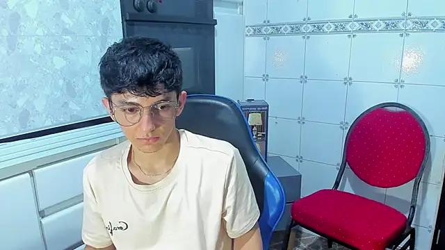 ElanGiraldo – webcam-show