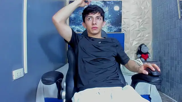 ElanGiraldo webcam show