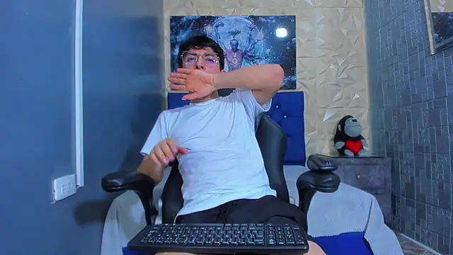 ElanGiraldo Webcam-Show