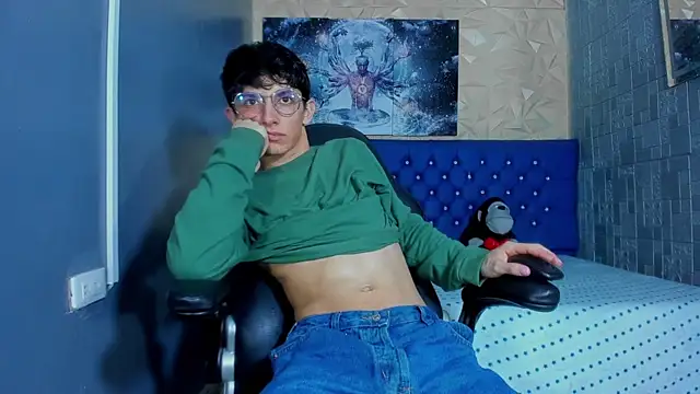 ElanGiraldo Webcam-Show