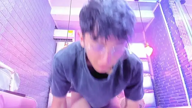 ElanGiraldo Pertunjukan Webcam