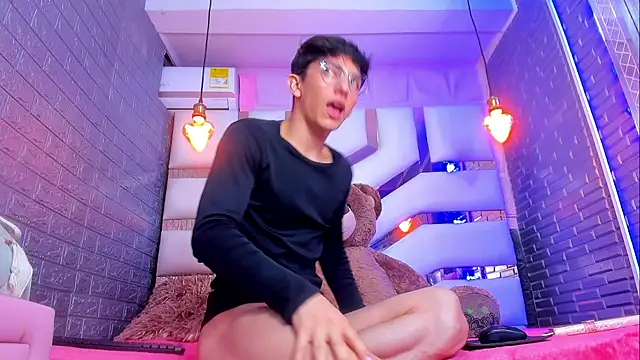 ElanGiraldo 网络视讯表演