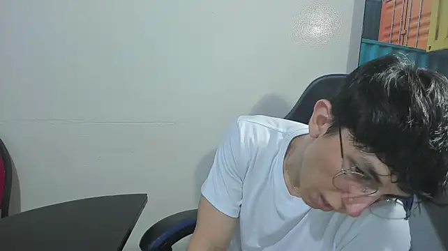 ElanGiraldo Pertunjukan Webcam