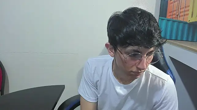 ElanGiraldo webcam show