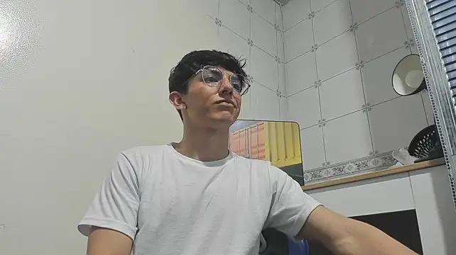 ElanGiraldo Pertunjukan Webcam