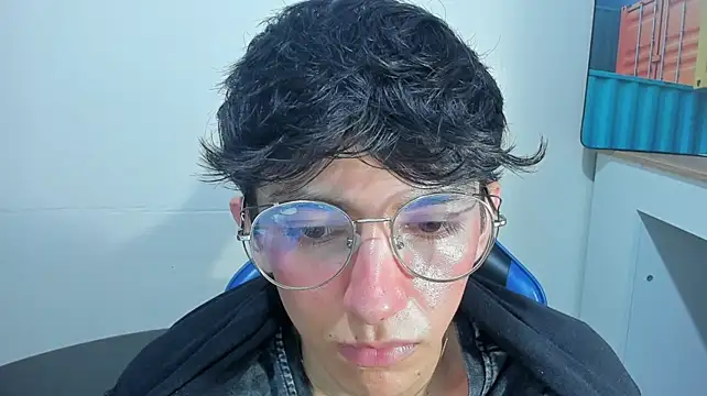 ElanGiraldo Adlı Modelin Web Kamerası Şovu