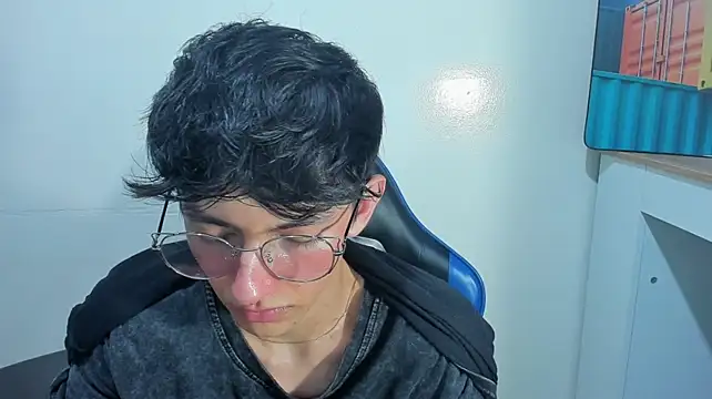 ElanGiraldo Pertunjukan Webcam