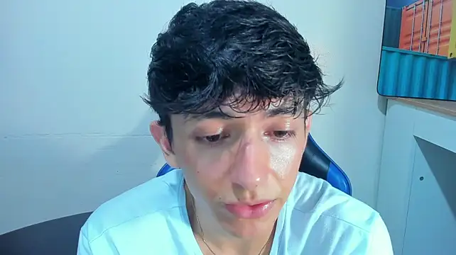 ElanGiraldo Pertunjukan Webcam