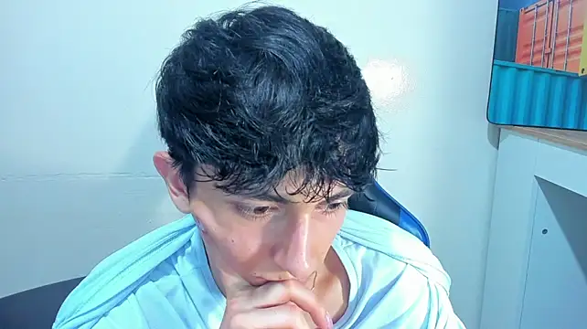 عرض كام ElanGiraldo