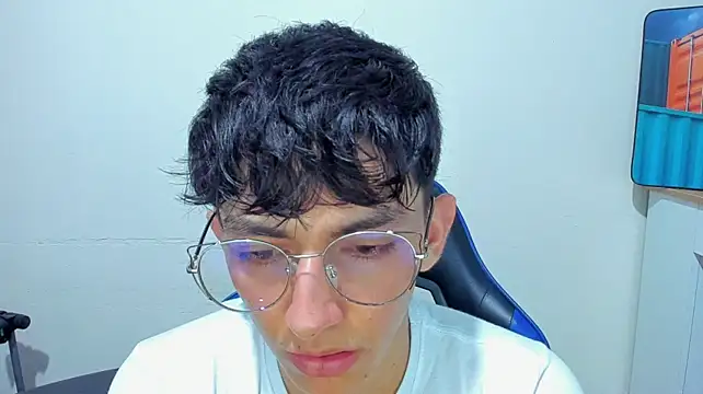 ElanGiraldo Adlı Modelin Web Kamerası Şovu