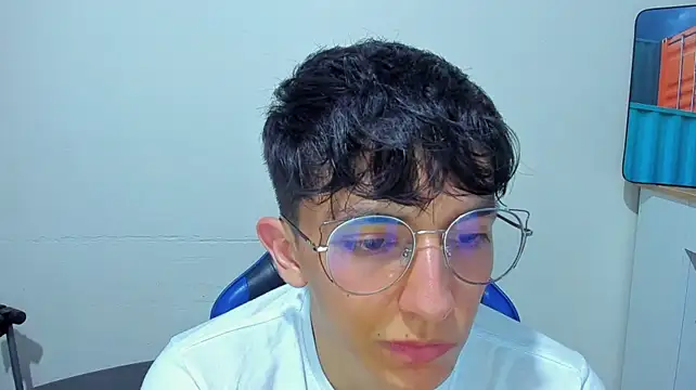 ElanGiraldo Show Webcam