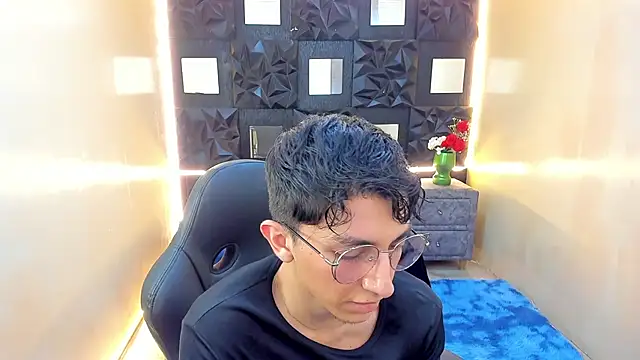 ElanGiraldo Webcamshow