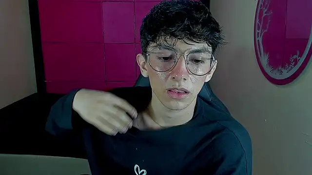 ElanGiraldo Adlı Modelin Web Kamerası Şovu