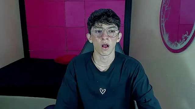 ElanGiraldo webkamerás műsora