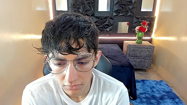 ElanGiraldo Pertunjukan Webcam