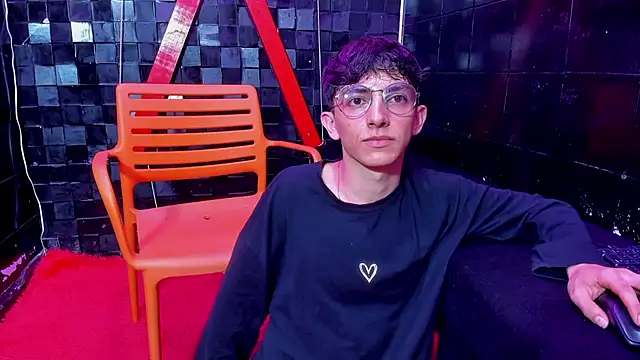 ElanGiraldo – webcam-show