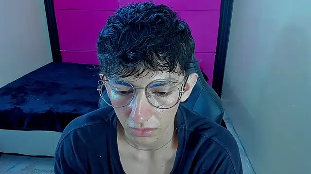 ElanGiraldo – webcam-show