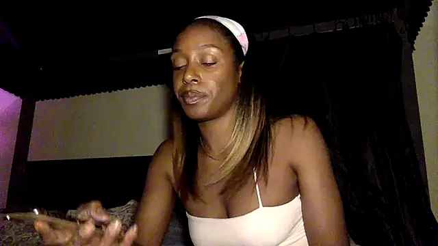 PoppingPussyPopn Live XXX chat