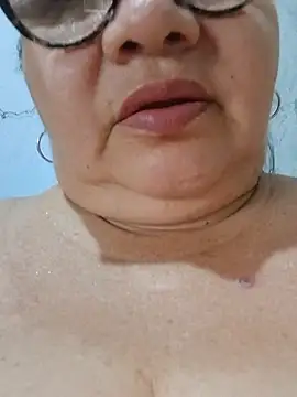 Show de HotXXXgirl_01 na webcam
