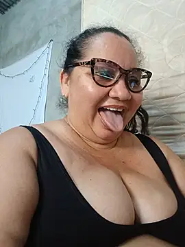 Вебкам-шоу HotXXXgirl_01
