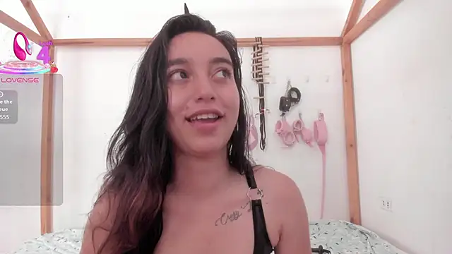 Chat +18 de _Ashley_777 ao vivo