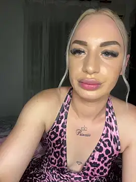 RuxyCatrina Webcam show