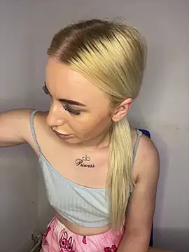 RuxyCatrina Webcam show
