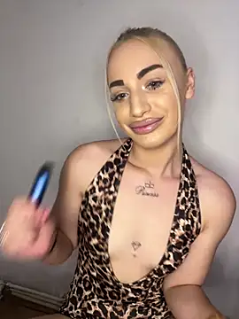 RuxyCatrina Шоу с уебкамера