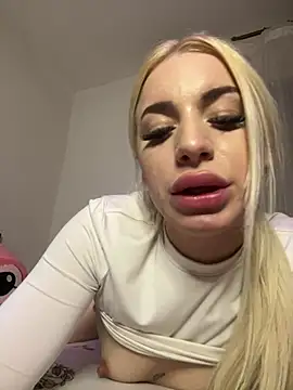 Roxana_diia's Live XXX Chat