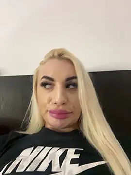 Roxana_diia Шоу с уебкамера