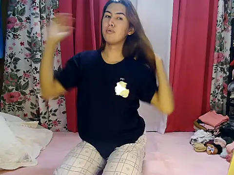 عرض كام ur_hot_jenelle