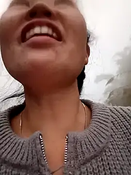 blonde_blg's Webcam Show