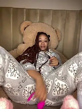 Nisha_102n Webbikameraesitys