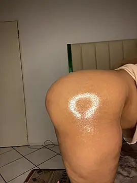 Show Webcam de Nisha_102