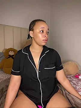 Nisha_102 Show Webcam