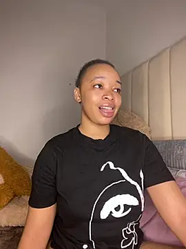 Nisha_102 Adlı Modelin Web Kamerası Şovu