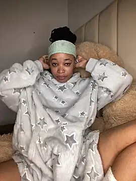 Nisha_102 Show Webcam