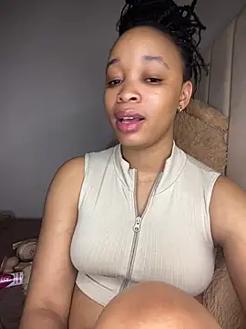 Nisha_102 网络视讯表演