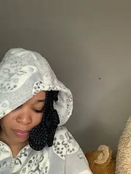 Nisha_102 网络视讯表演