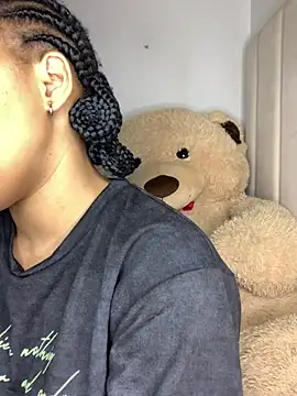 Nisha_102 webcam show