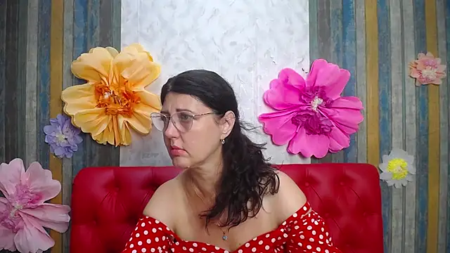 Chat +18 de RoseHille ao vivo