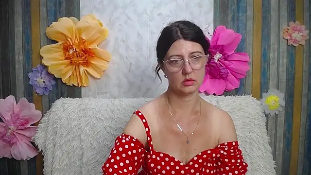Chat +18 de RoseHille ao vivo