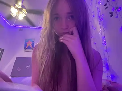 Kayluvs88 Webcam show