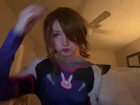 Kayluvs88 Show in webcam