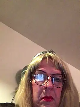 simone_xdressingn Webbikameraesitys