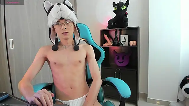 RYO_BLEU_ Pertunjukan Webcam