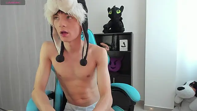 RYO_BLEU_n Webbikameraesitys
