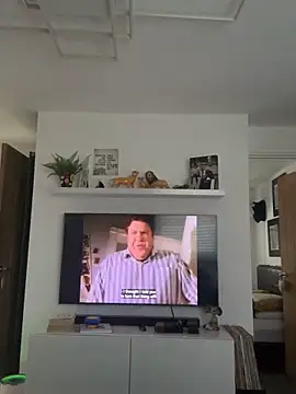 KentishLondoner Webcam Show