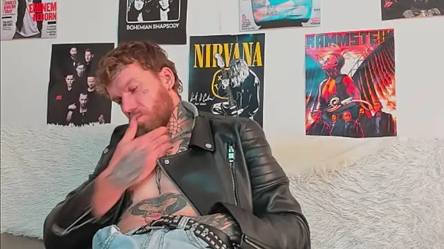 Huntall77 webcam show